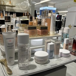 Dior Beauty Odakyu Machida Store