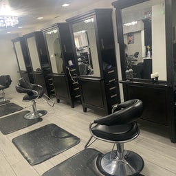 International Beauty Salon