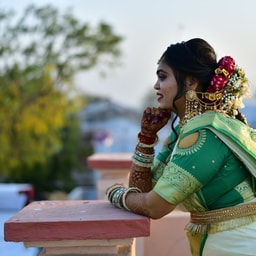 Devyani Beauty Care & Makeover
