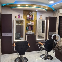 Netri Beauty Parlour