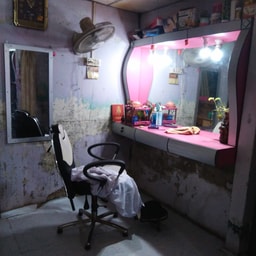 Khushi Beauty Parlour and Training Centre