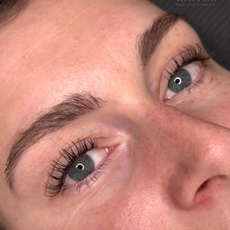 Browsandmore38