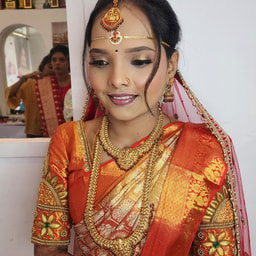 VK Professional Makeup, Hair, Skin and Beauty Studio