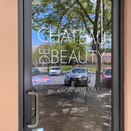 Chateau de Beauty LLC