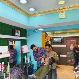 Blooming Family Salon