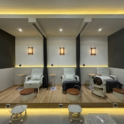 Hae Ra Kim Beauty House