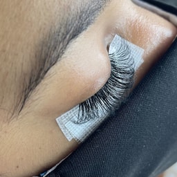Legend Beauty Bar