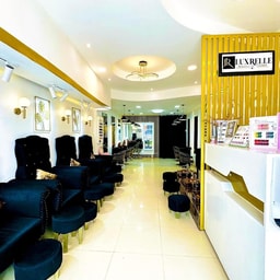 LuxRelle Beauty Lounge