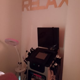 Sunshine Beauty Studio