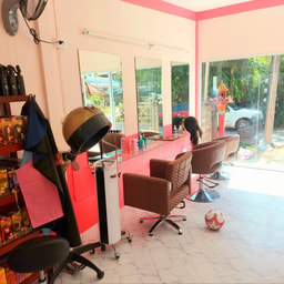 Beauty Queen Hair Salon Chiang Rai