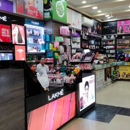 Mayur Beauty Q