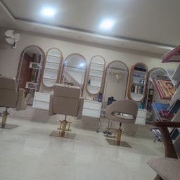 Magnolia Beauty Parlour