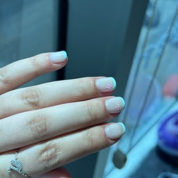 Transparent Beauty Salon