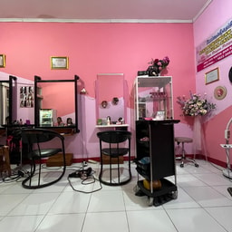 Aura Salon
