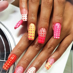 Team Beauty Nails