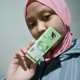 Ika Alfia SR12 Herbal Skincare