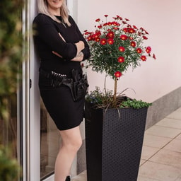 Handwerk Yasmine Venneri