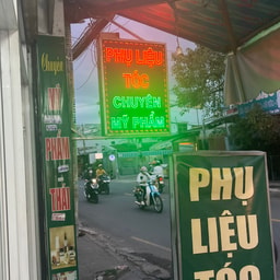 Cua Hang Kem Nghia Thoai Hang