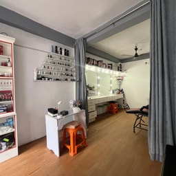 Melvi Makeup Studio & Parlour