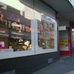Loan Beauty Salon