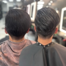 Hair N Riah Salon