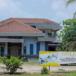 Golden Studio