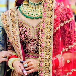 Aashi Beauti World & Makeup Studio