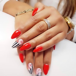 Beauty by Anna