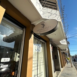 Studio Thainá Silva