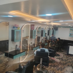 Looks Care & SPA Premium Salon