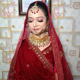 Pritty Women Makeup Studio