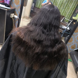 Beauty Bank Luxury Saloon Quetta