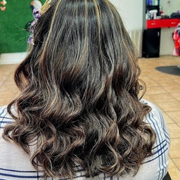 Mary Beauty Salon