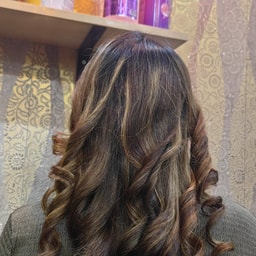 Indian Ladies Salon Aziziya