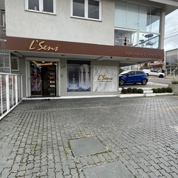 L´Sens Perfumaria e Cosméticos
