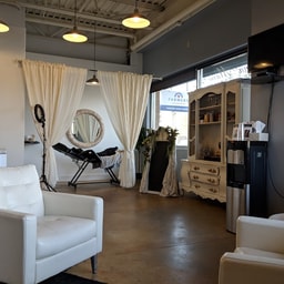 Jenna Marie Salon