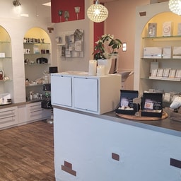 Kosmetik- und Beautycenter