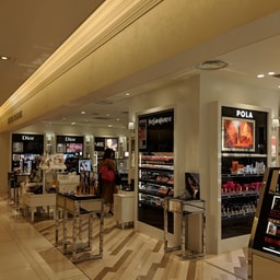 ISETAN MiRROR Shin Marunouchi Building Store