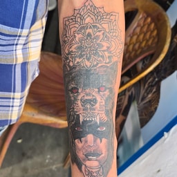Tattoo Studio & Makeup Artist Dumka