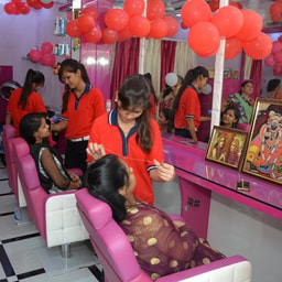 VMS Ladies & Gents Salon