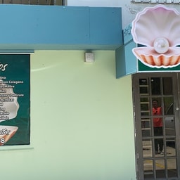Perla Del Mar Beauty Salon
