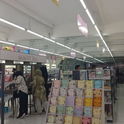 Oliv Store Cosmetic Supermarket