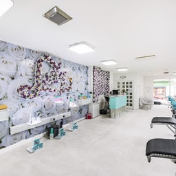 LILLY NAIL AND BEAUTY LIVERPOOL