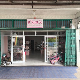 LUXIOUS COSMETIC SUNGAI PAKNING