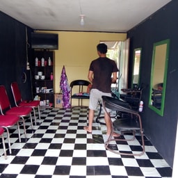 RARA Salon & Barbershop