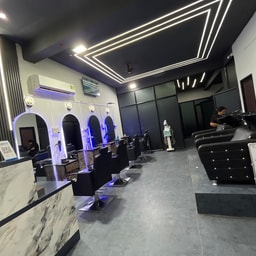 Euphoria Unisex Salon