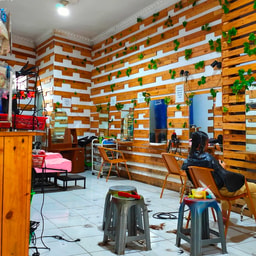 Geulis salonnew