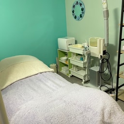 Menard Facial Salon Tomiomotomachiten
