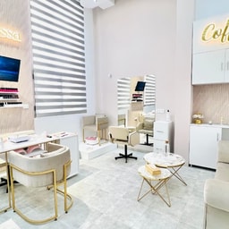 Vanessa beauty center