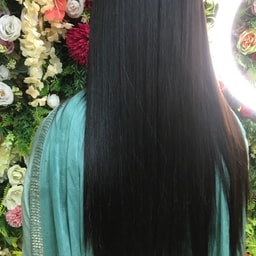 Atri Looks Unisex Salon